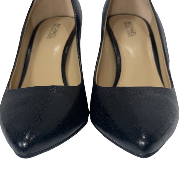 MICHAEL MICHAEL KORS Women's Black Leather Flex Leather Pump Sz 6M - Picture 3 of 5